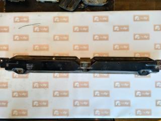 Рамка радиатора передняя Volkswagen Caravelle 1996-2003