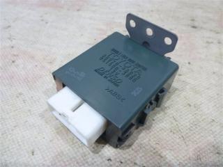 Блок управления центральным замком Lexus RX400h 2005