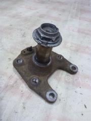 Цапфа задняя левая Citroen Berlingo 2010 Б/У Цапфа задняя левая Citroen Berlingo 2010