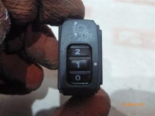 Блок управления корректором фар Mitsubishi Lancer 2005