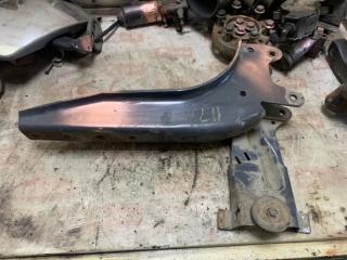 Кронштейн кабины левый Scania Б/У Кронштейн кабины левый Scania