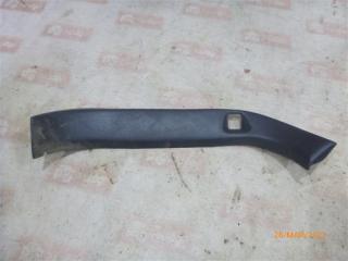 Обшивка крышки багажника задняя правая Nissan Almera 1998