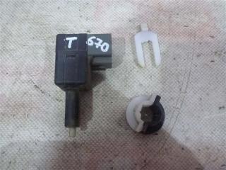 Датчик включения стопсигнала Hyundai Solaris 2011 Б/У Датчик включения стопсигнала Hyundai Solaris 2011