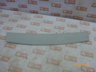 Накладка крышки багажника Ford Focus 2010