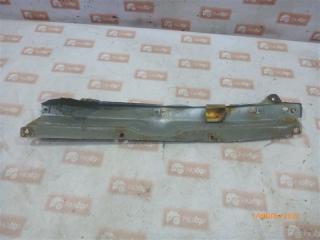 Крепление крыла переднее левое Лада Приора 2010