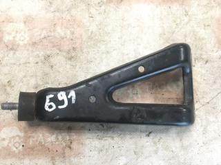 Крепление Audi A4 2003