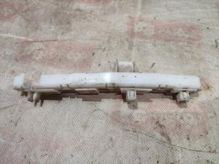 Крепление бампера переднее правое Nissan Qashqai 2011 Б/У Крепление бампера переднее правое Nissan Qashqai 2011