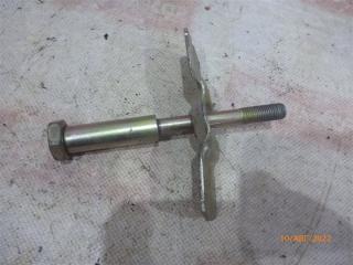 Кронштейн крепления запасного колеса Mitsubishi Outlander 2006