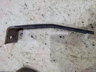 Кронштейн бампера задний Nissan Qashqai 2011