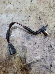 Датчик положения коленвала Suzuki Grand Vitara 2007 Б/У Датчик положения коленвала Suzuki Grand Vitara 2007