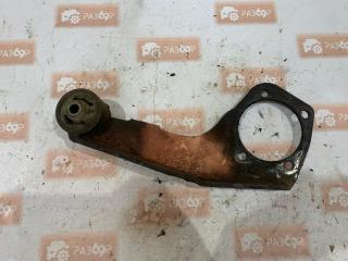 Крепление редуктора левое Mitsubishi Pajero 1998