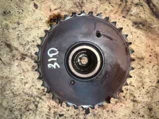 Шестерня Nissan Primera 1995