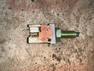 Датчик включения стопсигнала Kia Spectra 2007 Б/У Датчик включения стопсигнала Kia Spectra 2007