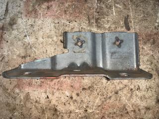 Запчасть кронштейн кузова Ford Mondeo 2009