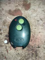 Брелок сигнализации Audi 80 1990 Б/У Брелок сигнализации Audi 80 1990