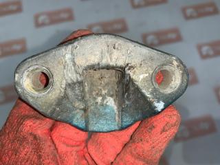 Отбойник двери Volkswagen Transporter 1991 Б/У Отбойник двери Volkswagen Transporter 1991