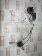 Стеклоподъемник задний правый Audi 80 1989