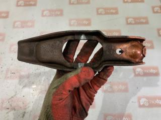 Вилка сцепления Volkswagen Passat 1995