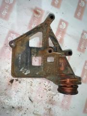 Фото запчасти кронштейн кондиционера Great Wall Hover H3 2010 Б/У запчасть Запчасть кронштейн кондиционера Great Wall Hover H3 2010