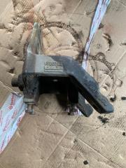 Кронштейн рессоры передний правый DAF CF 85 2000