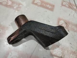 Кронштейн двигателя передний правый Hyundai Solaris 2013