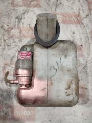 Бачок омывателя задний Лада 2121 1997 Б/У Бачок омывателя задний Лада 2121 1997