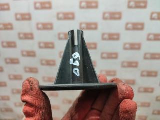 Кронштейн крепления запасного колеса Opel Astra 2007