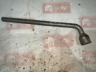 Ключ балонный Лада Гранта 2012