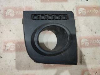 Рамка противотуманной фары передняя правая Ford Fusion 2007