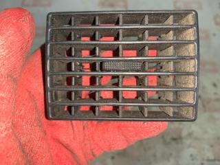 Дефлектор воздушный Audi 80 1989