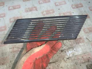 Фото запчасти накладка задняя правая Лада 2106 1990 Б/У запчасть Запчасть накладка задняя правая Лада 2106 1990