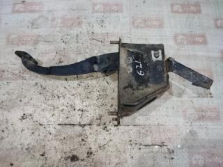 Педаль тормоза Лада Приора 2010 Б/У Педаль тормоза Лада Приора 2010