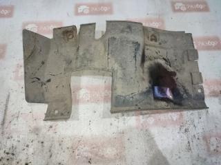 Брызговик передний левый Лада Приора 2010