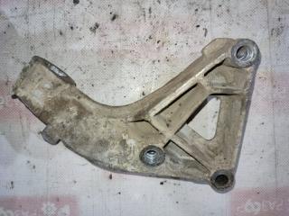 Кронштейн двигателя Лада Приора 2007
