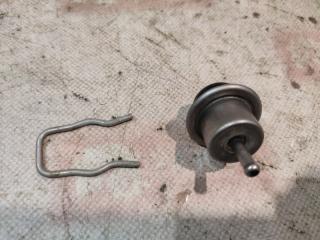 Регулятор давления топлива Ford Fusion 2007 Б/У Регулятор давления топлива Ford Fusion 2007