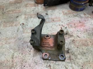 Кронштейн кабины левый Scania R93 1993 Б/У Кронштейн кабины левый Scania R93 1993