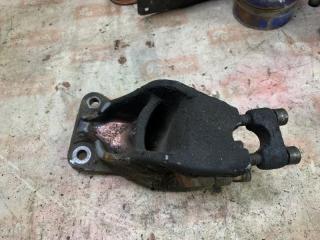 Кронштейн кабины правый Scania R93 1993 Б/У Кронштейн кабины правый Scania R93 1993