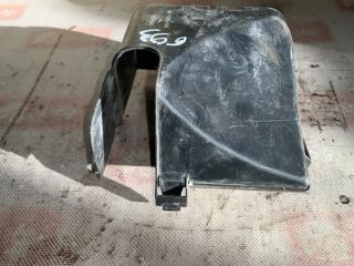 Крышка блока предохранителей Toyota Prius 1998