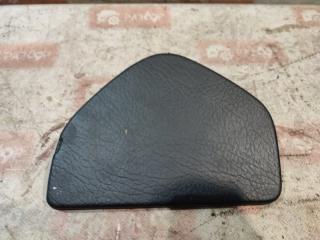 Накладка на торпедо передняя правая Audi 100 1991