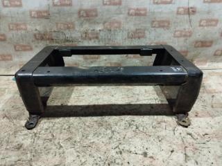 Крепление сиденья переднее правое Hyundai Starex 2002 Б/У Крепление сиденья переднее правое Hyundai Starex 2002