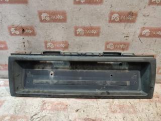 Рамка для номера задняя Audi 100 1991 Б/У Рамка для номера задняя Audi 100 1991