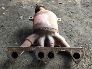 Коллектор выпускной Лада Гранта 2018 Б/У Коллектор выпускной Лада Гранта 2018