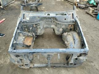 Передняя часть кузова Nissan Patrol 2000