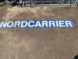 Накладка на капот