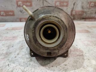 Бачок расширительный Volkswagen Passat 1991