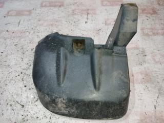 Брызговик передний левый Mitsubishi L200 2007