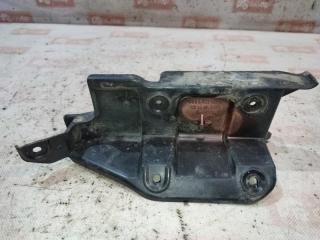 Крепление бампера заднее правое Audi A6 2005 Б/У Крепление бампера заднее правое Audi A6 2005