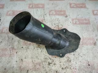 Пыльник рулевой колонки Nissan Primera 1997