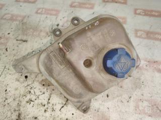 Бачок расширительный Audi 80 1986