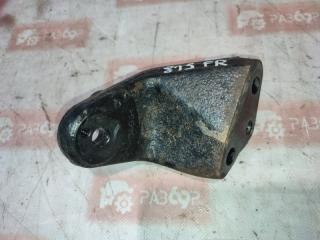 Кронштейн опоры двигателя передний правый Hyundai Solaris 2015